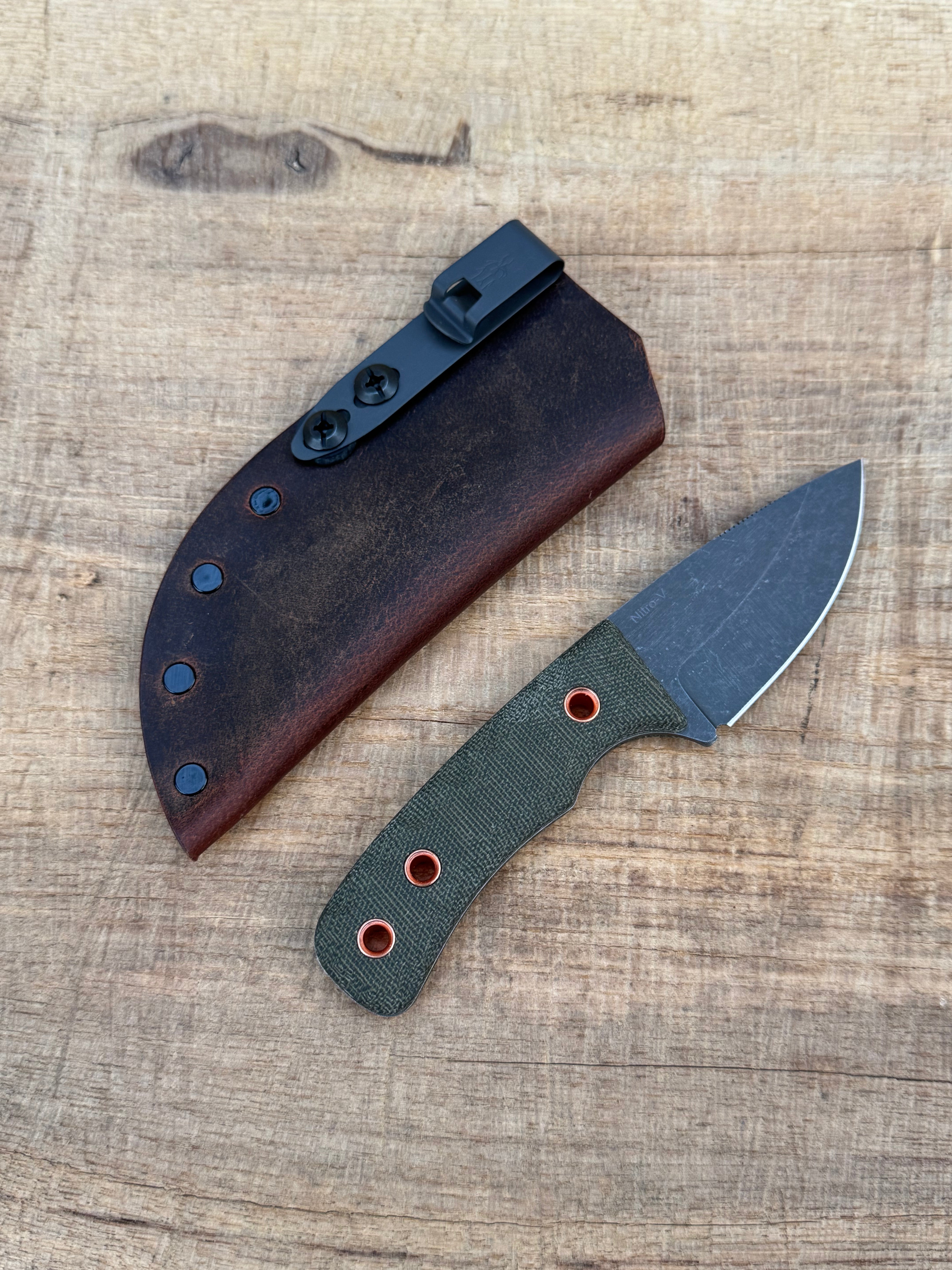 Textured Wicket XL (Saber w/ Jimping)